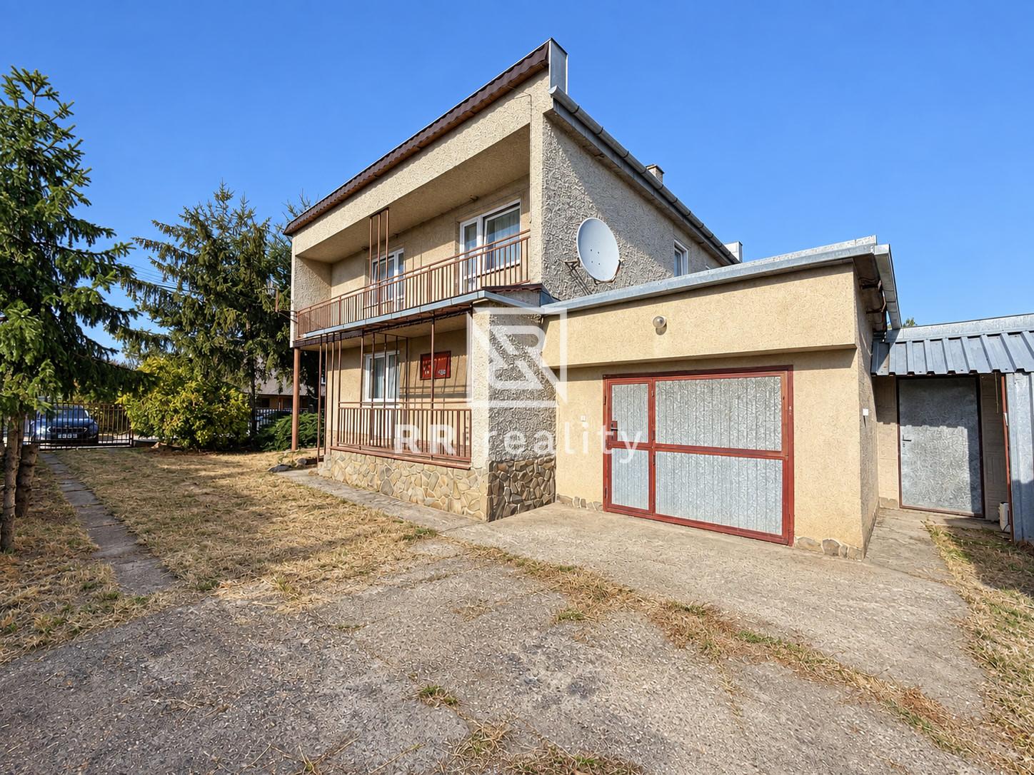 6-izbový RD  220m2 - ČAŇA Zimná ul. na pozemku 891m2