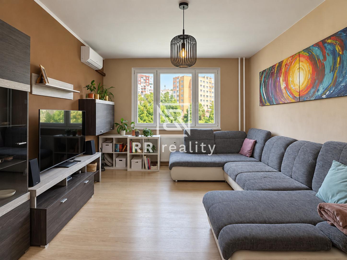 3-izbový byt po rekonštrukcii, 78m2, Ťahanovce - Madridská