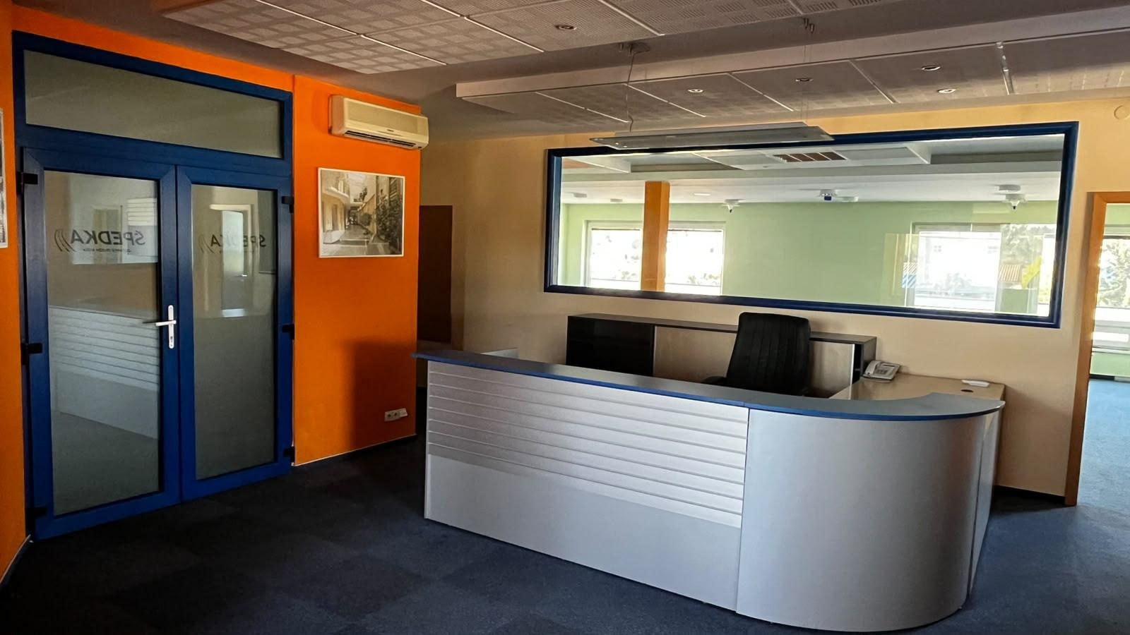 NA PRENÁJOM: Nadštandardné reprezentatívne kancelárie 165 m² (s možnosťou úpravy výmery)