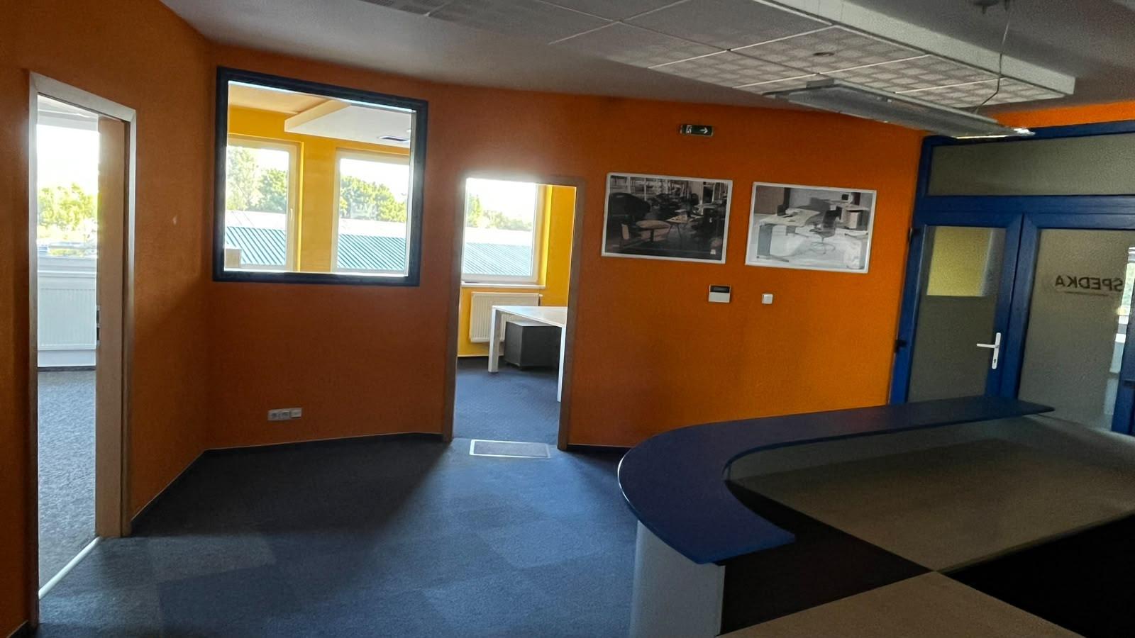 NA PRENÁJOM: Nadštandardné reprezentatívne kancelárie 165 m² (s možnosťou úpravy výmery) – fotka 2
