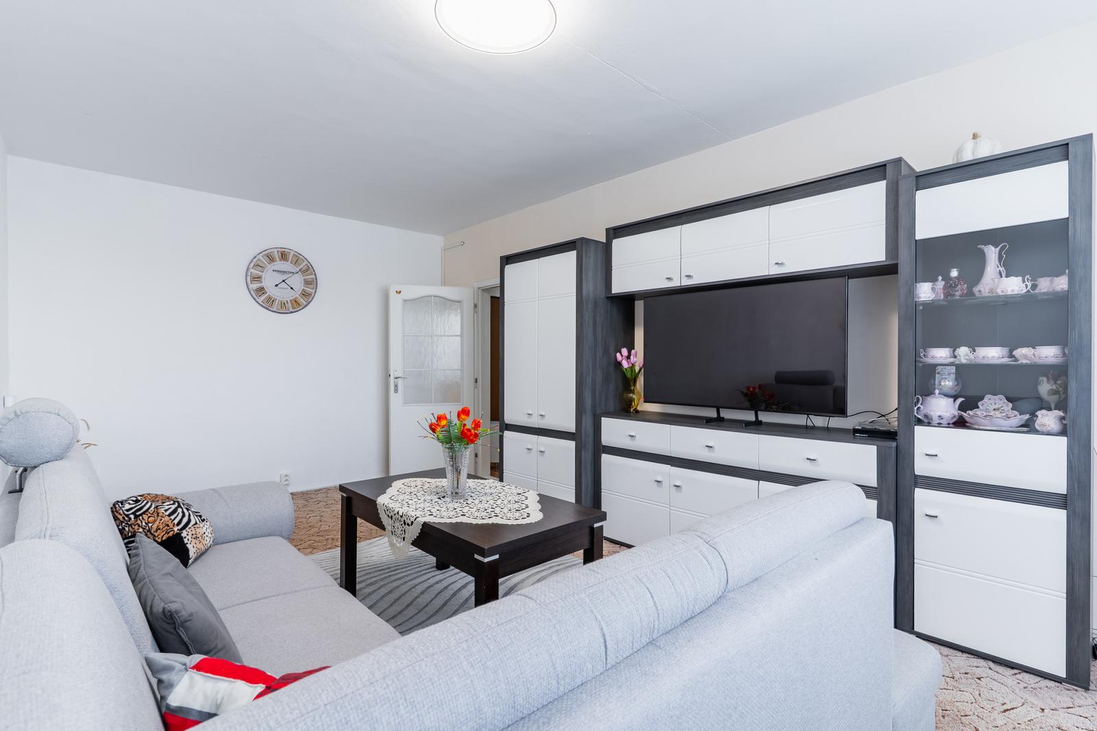 NA PREDAJ - 3 izb. byt (66m2) s 2x loggiou, BIELOCERKEVSKÁ ul.,KE - Furča