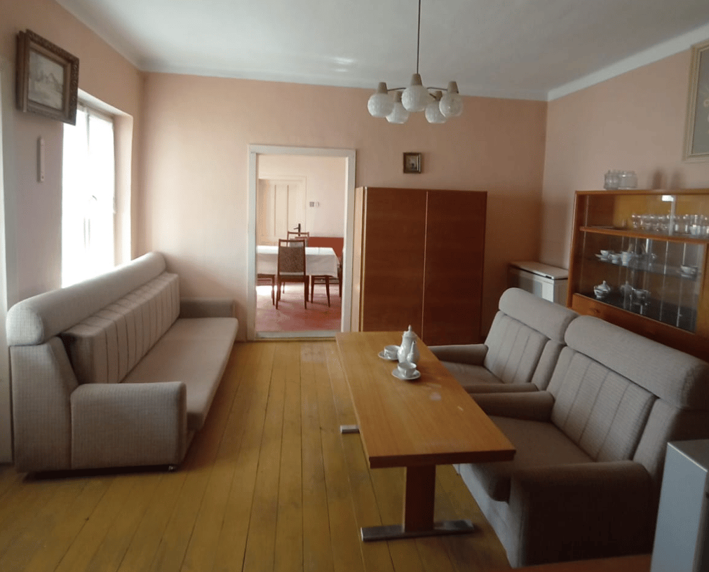 Znížená cena!! na predaj vidiecky dom, pôvodný stav, pozemok  2119 m2, Kolta, Nové Zámky