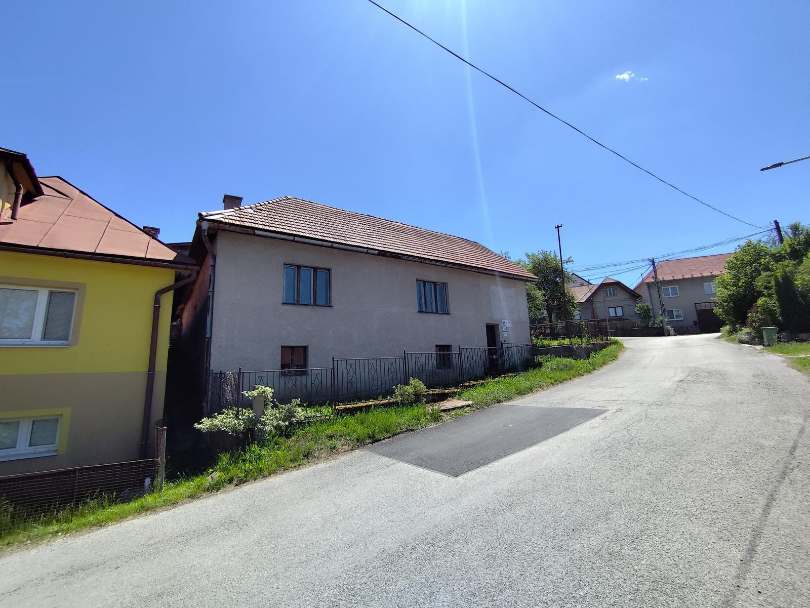 Na Predaj, Rodinný dom, Hrochoť 200 m2, cenu ponúknite
