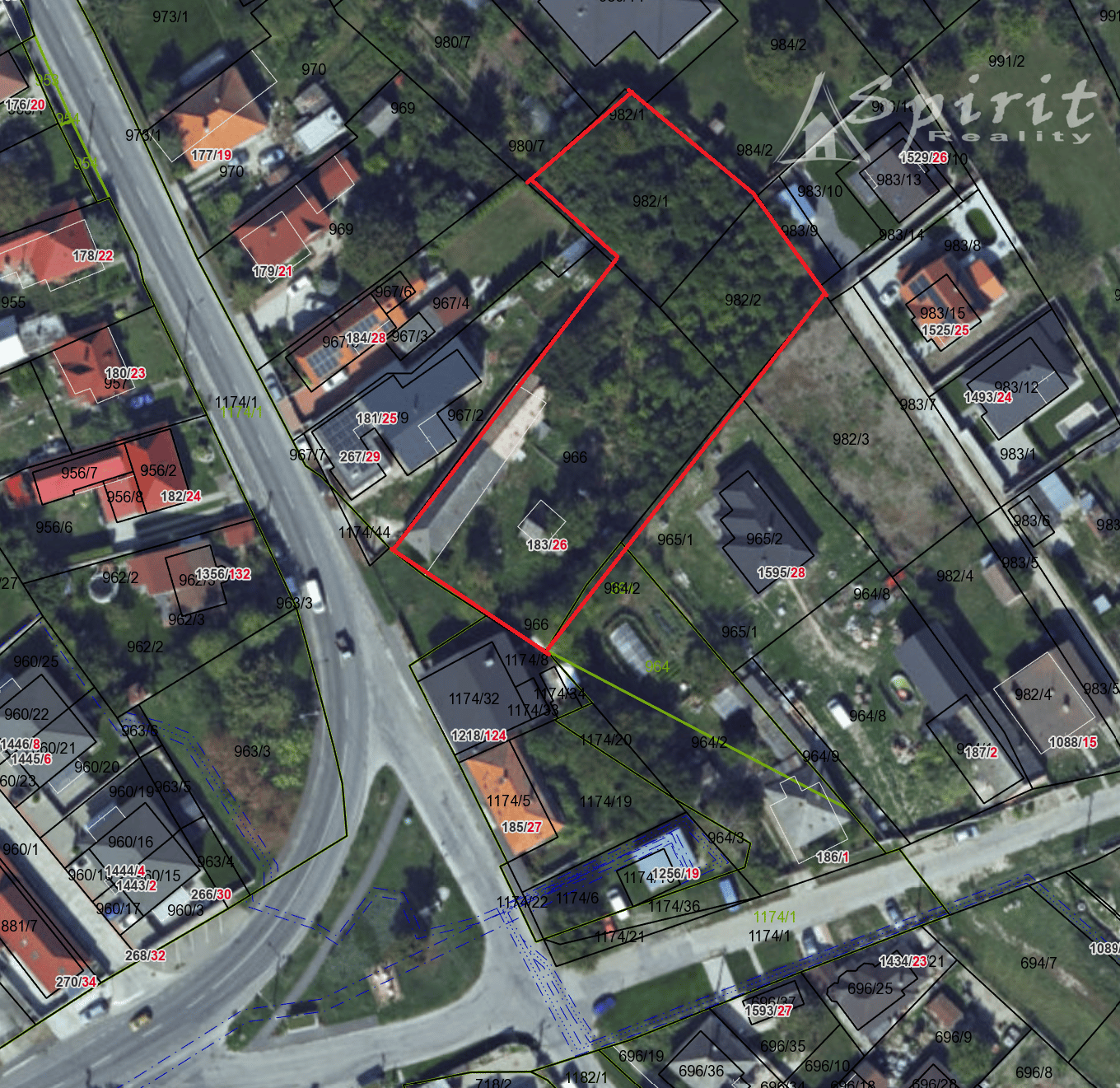 Ponúkame na predaj priestranný stavebný pozemok v obci Jelka, len 30km od BA – fotka 2
