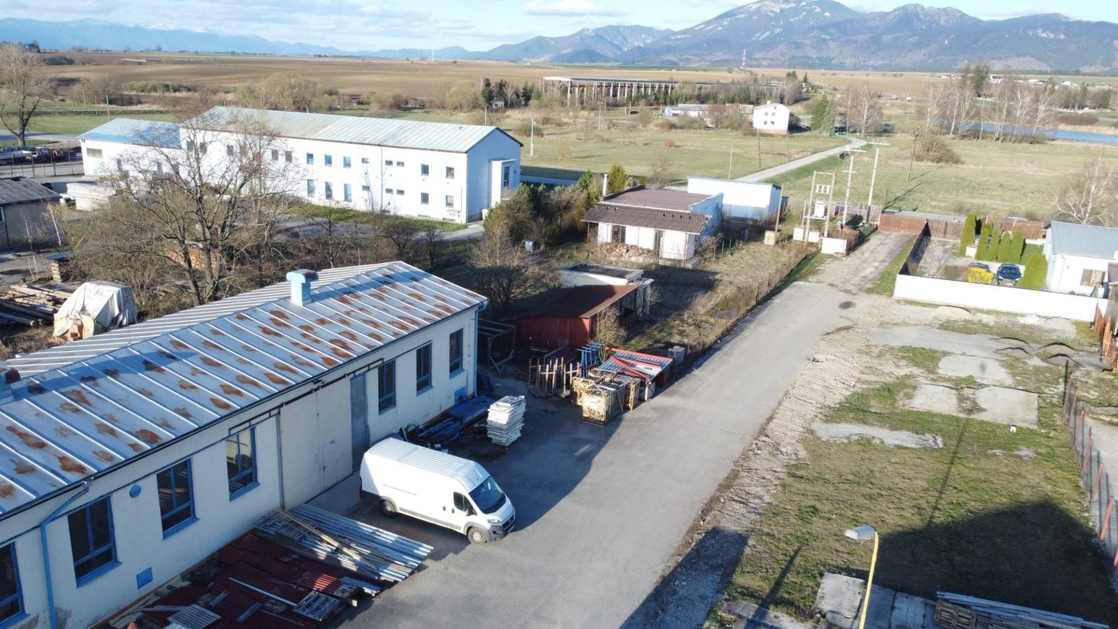 Na predaj, Výrobná/skladová hala s administratívou, Turčianske Teplice, priemyselná zóna, TARGETreal – fotka 2