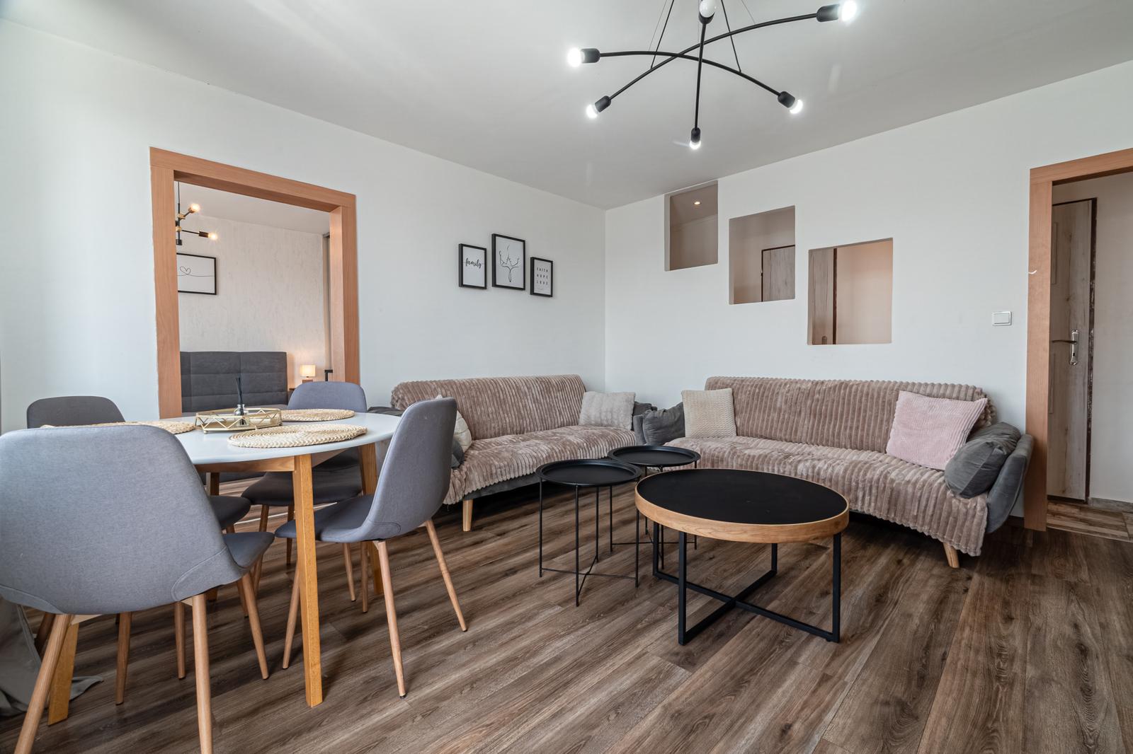 3 izbový byt s balkónom v centre Trebišova – fotka 2