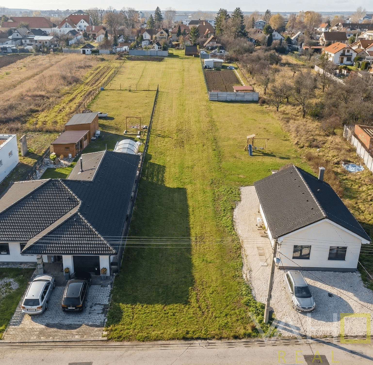 Stavebný pozemok cca 900 m² v obci Madunice – ideálny pre rodinný dom