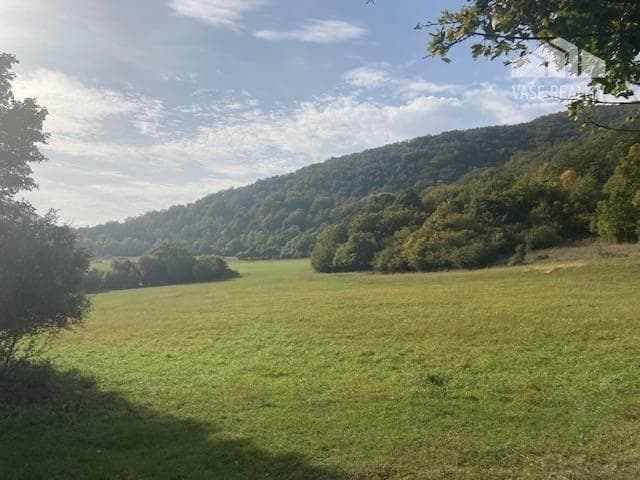Na predaj pozemok Košecké Podhradie, 1000 m2 – fotka 2
