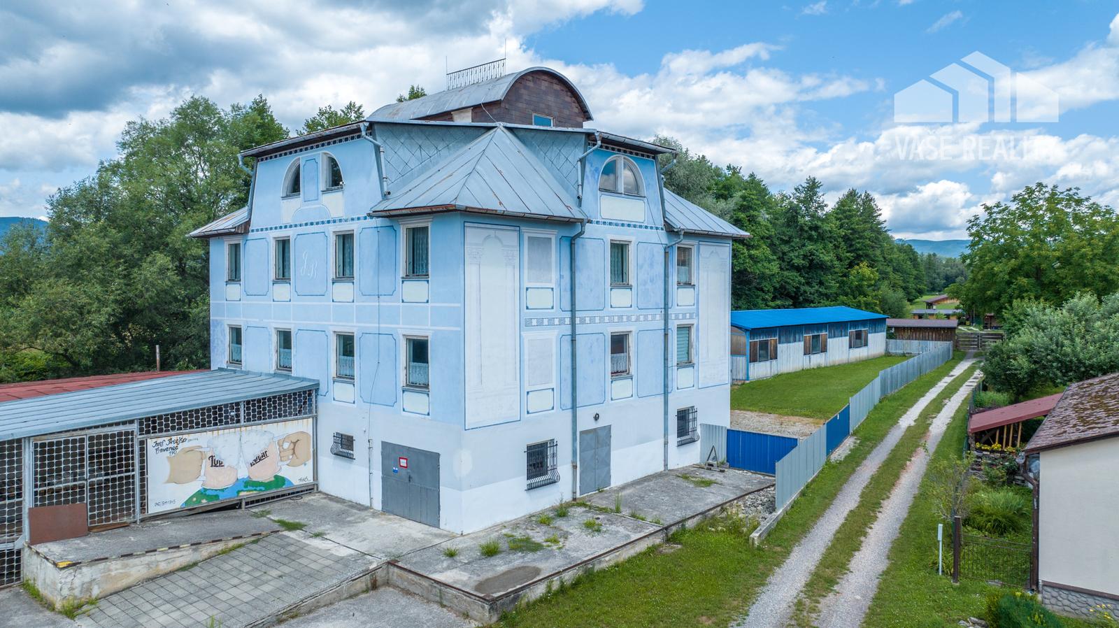 Exkluzívna ponuka, Komerčný objekt Pravenec, pozemok 2100 m2