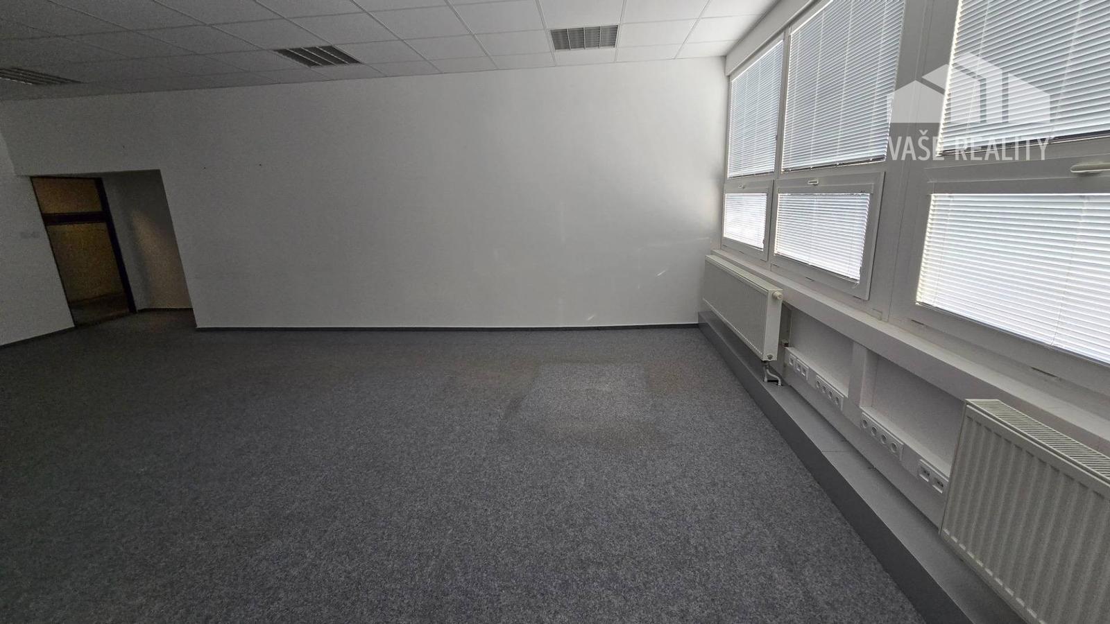 Kancelária 70 m² (50m2 + 20m2) na prenájom - Piešťany, Vajanského
