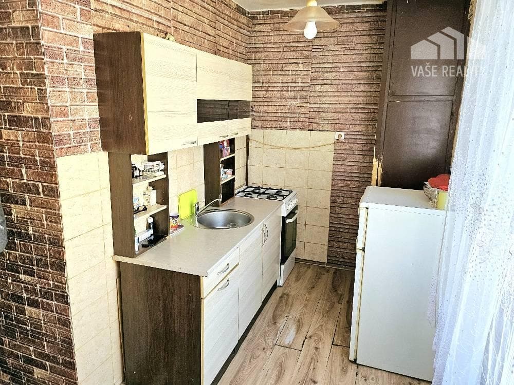 2 izbový byt Bánovce nad Bebravou / CENTRUM / LOGGIA   / PIVNICA