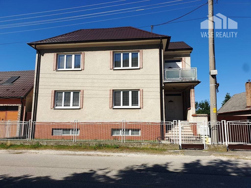 2-podlažný rodinný dom 320 m2 s pozemkom 1518 m2 - Bzince p. Javorinou – fotka 2
