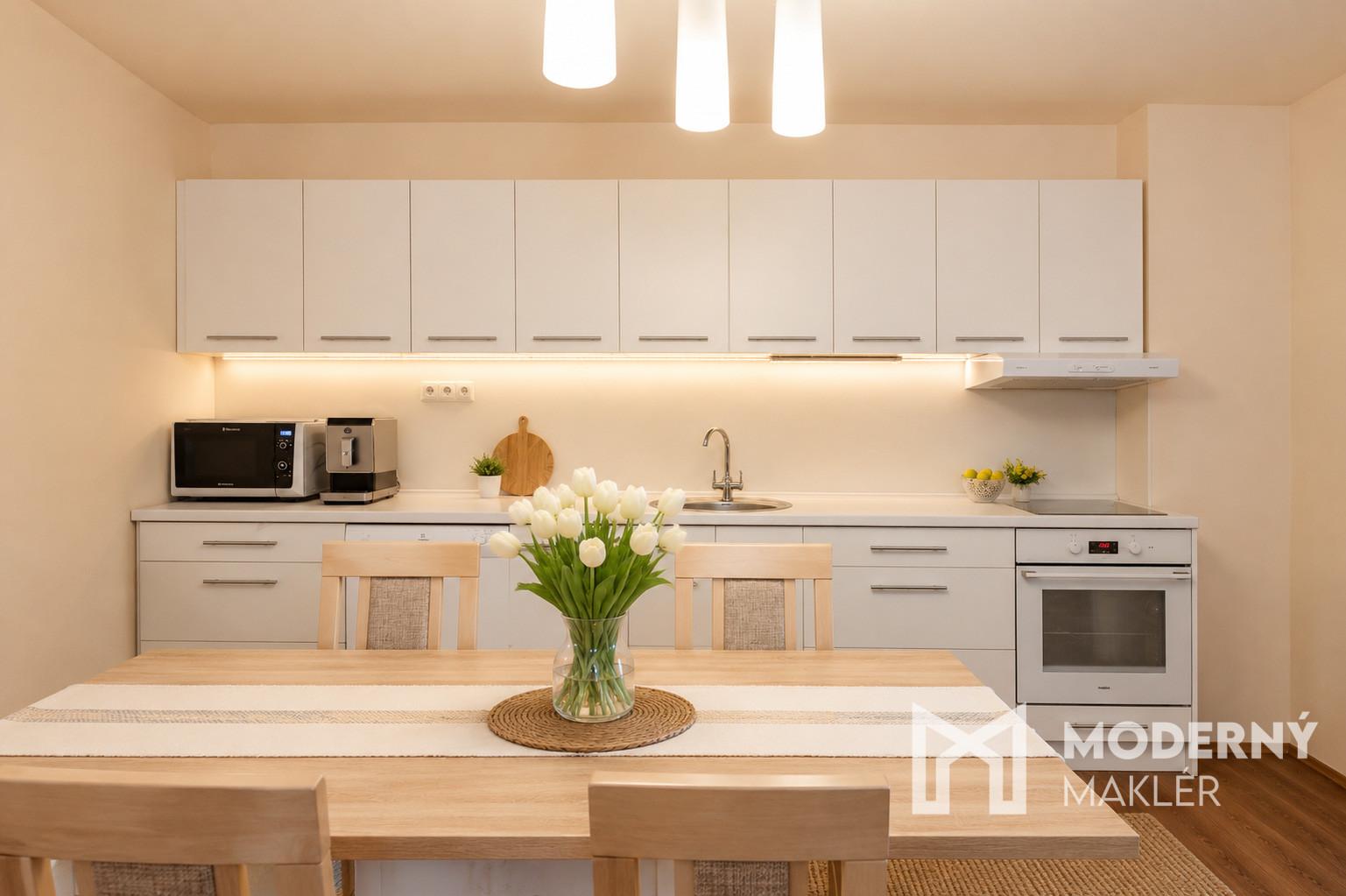 Na predaj investičný rodinný dom v srdci Zázrivej | 240 m² | Potenciál krátkodobého prenájmu