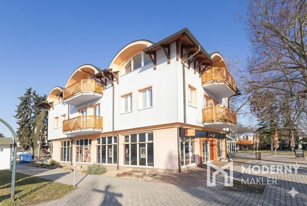 Na prenájom kancelársky priestor v centre Šamorína