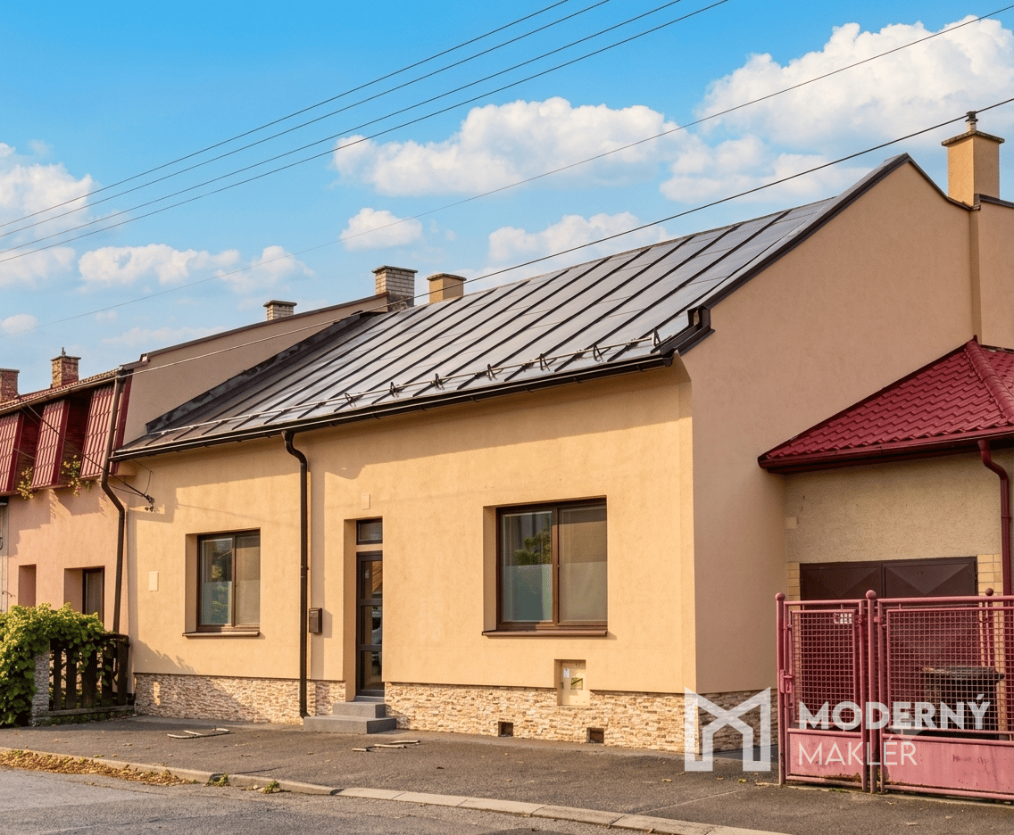 REZERVOVANÉ: Na predaj rodinný dom s dvoma bytovými jednotkami v Kysuckom Novom Meste