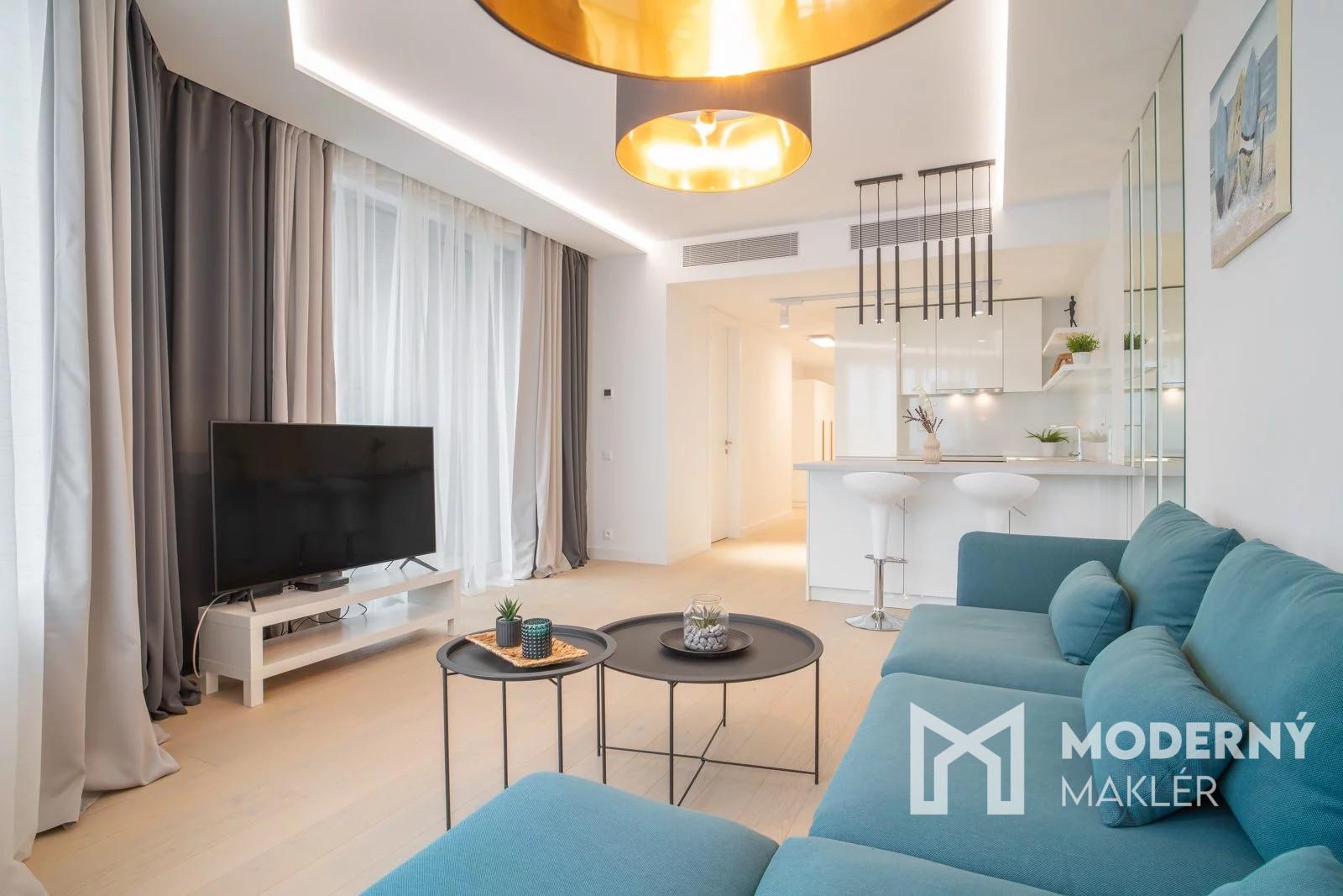 Na prenájom štýlový 3-izbový byt v SKYPARK RESIDENCE s panoramatickým výhľadom