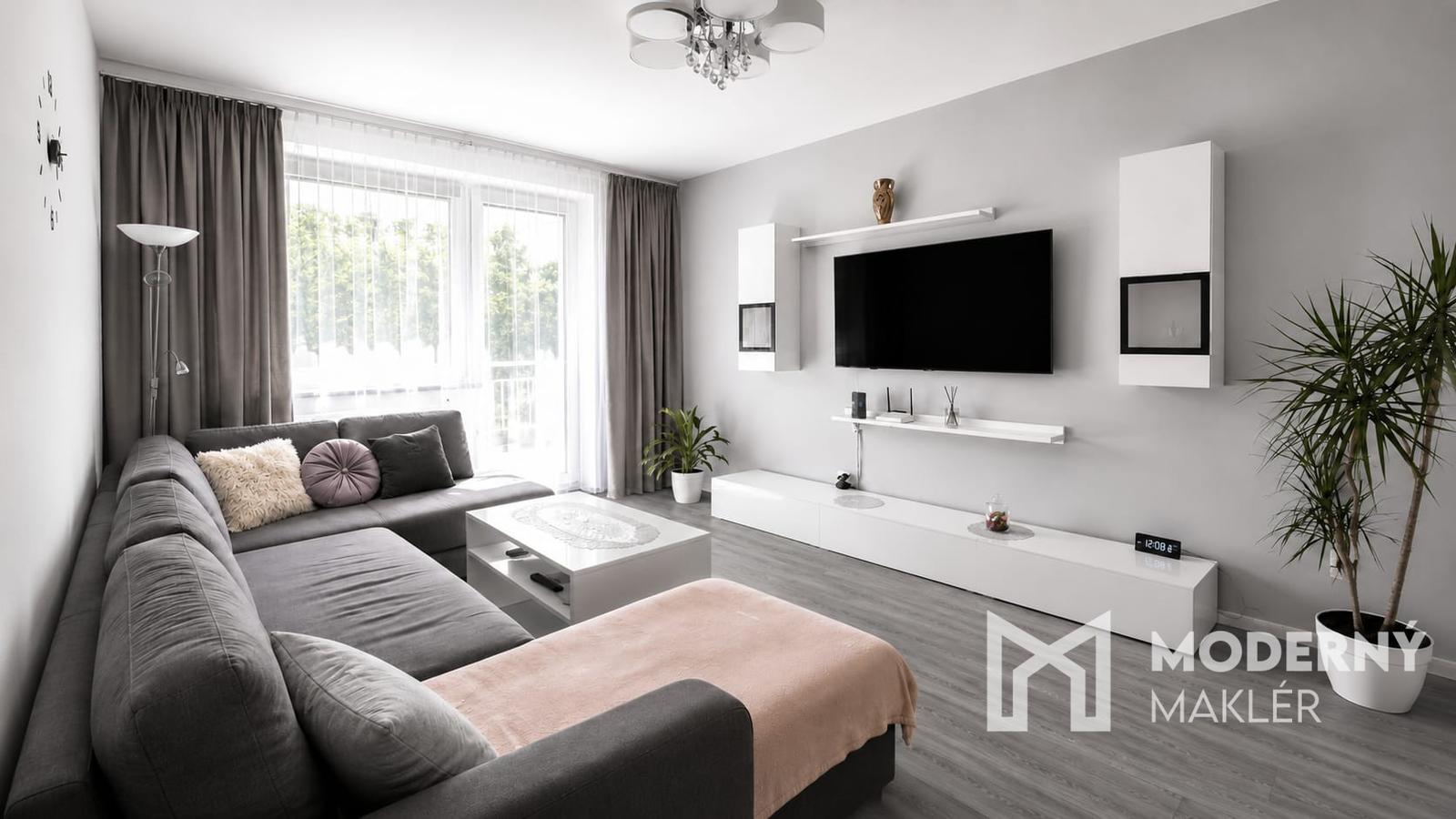 Na predaj zariadený 2,5-izbový byt v Bánovciach nad Bebravou – fotka 2