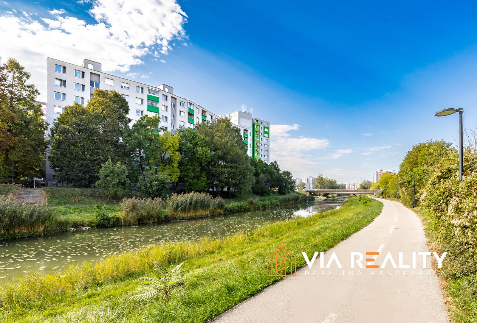 4 izbový byt na predaj pri Draždiaku, Topoľčianska, Petržalka, Bratislava