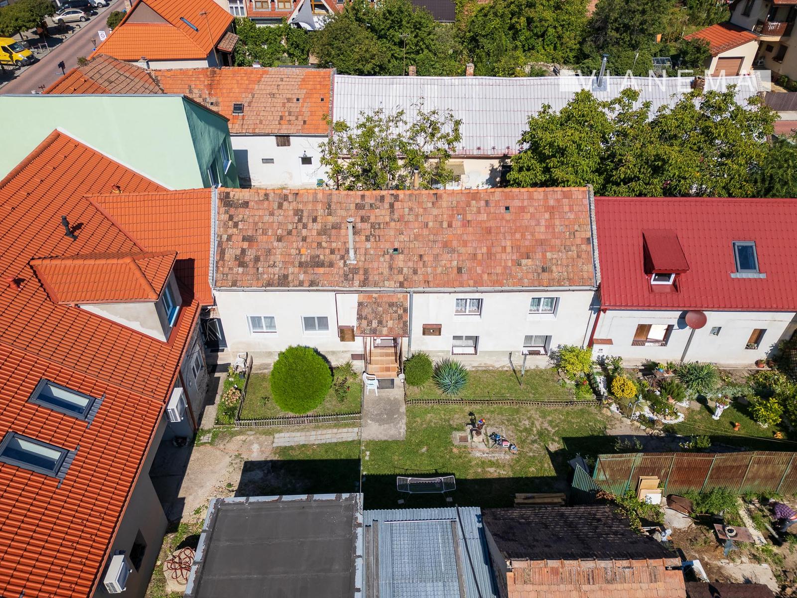REZERVOVANÉ! Na predaj rodinný dom Svätý Jur – fotka 2