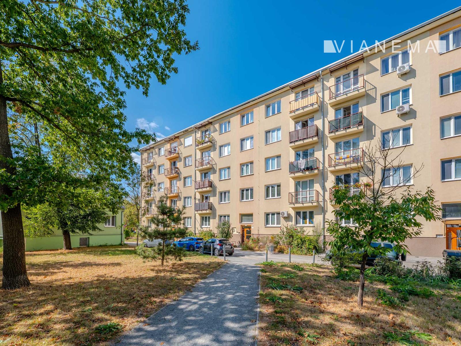 REZERVOVANÉ! Priestranný 2 izbový byt s balkónom, Košice, Obrancov mieru – fotka 2
