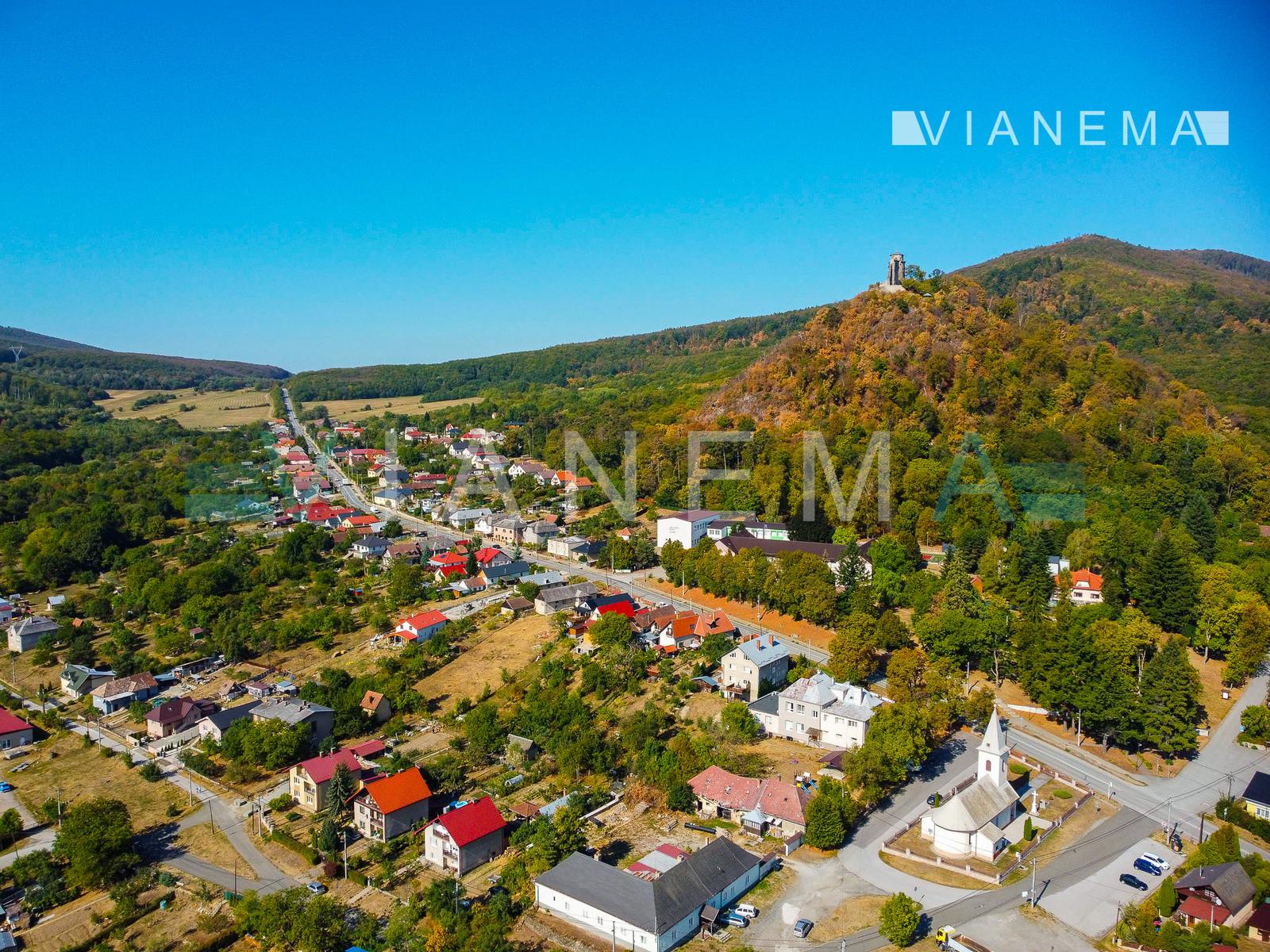 Rodinný dom, 4 izby, pozemok 825m2, IS, Hlavná, Slanec – fotka 2