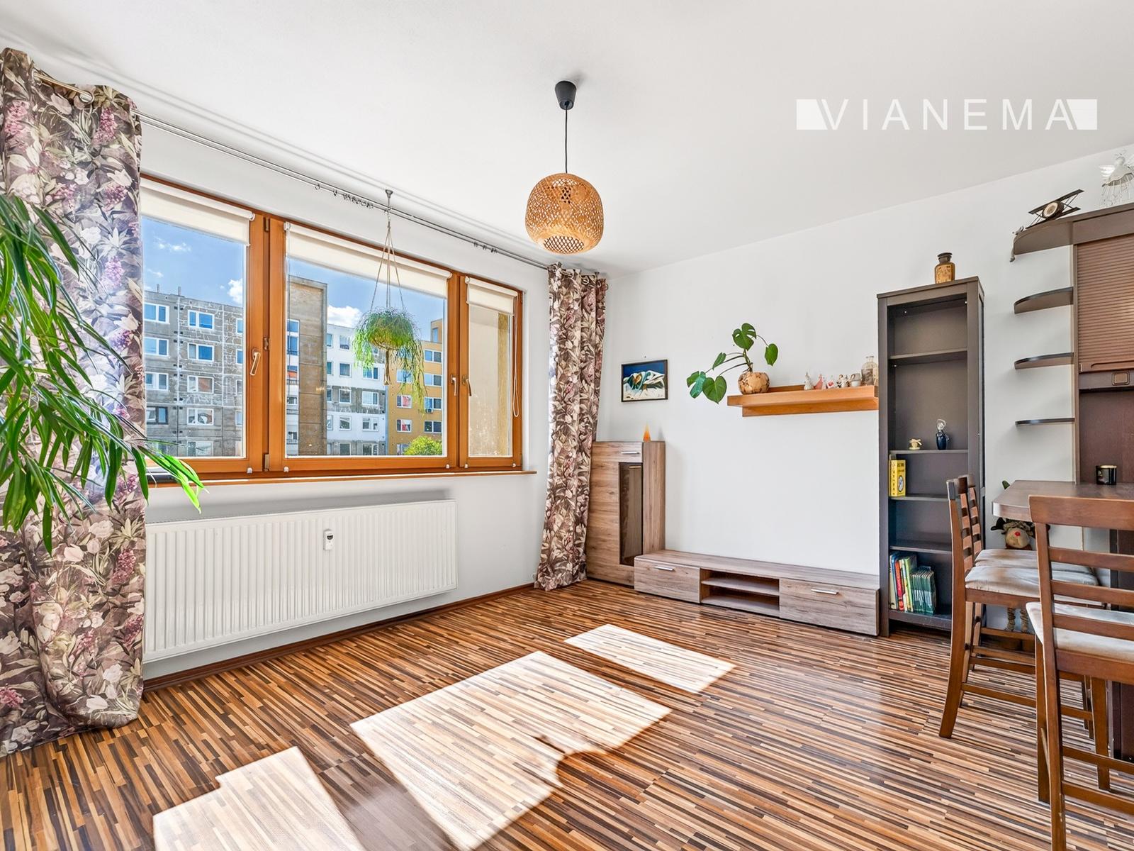 3 izbový byt, loggia, klimatizácia, Košice Terasa