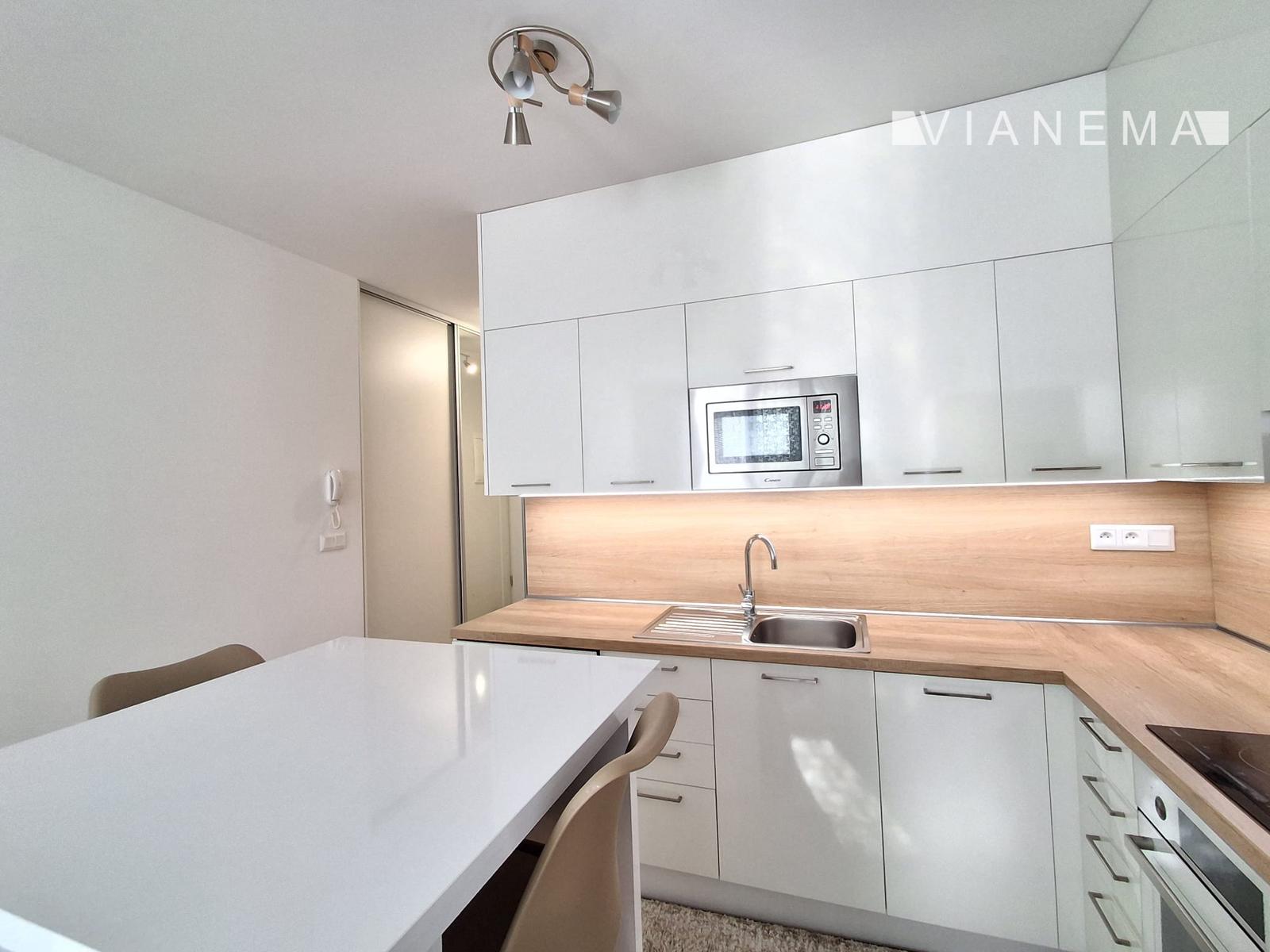 Na predaj zariadená garsónka Žilina - Zelené Vlčince, 29 m2 – fotka 2