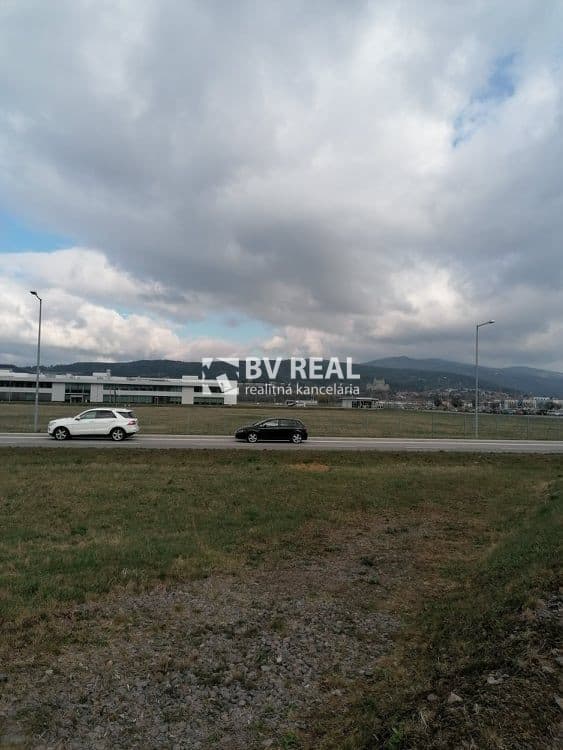BV REAL Na predaj komerčný pozemok 1495 m2 Prievidza FM1957 – fotka 2