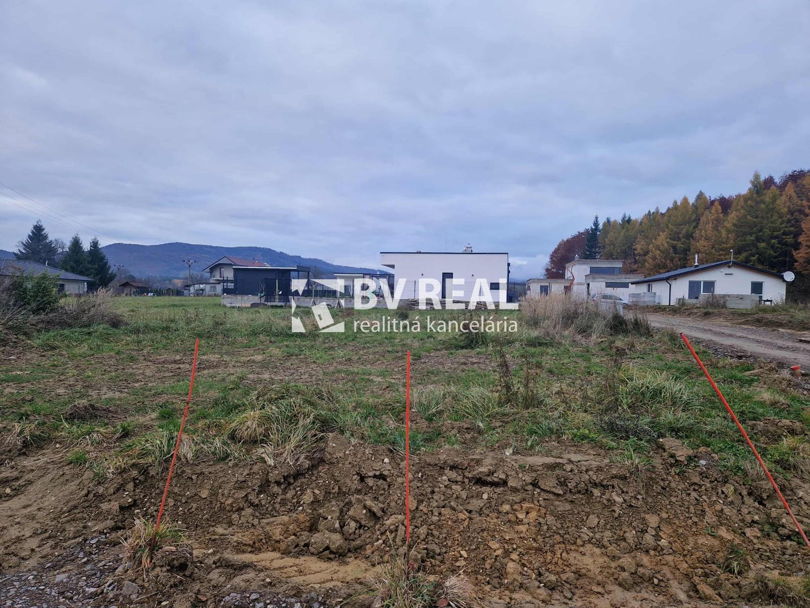 BV REAL na predaj pozemok Malinová okres Prievidza FM2359