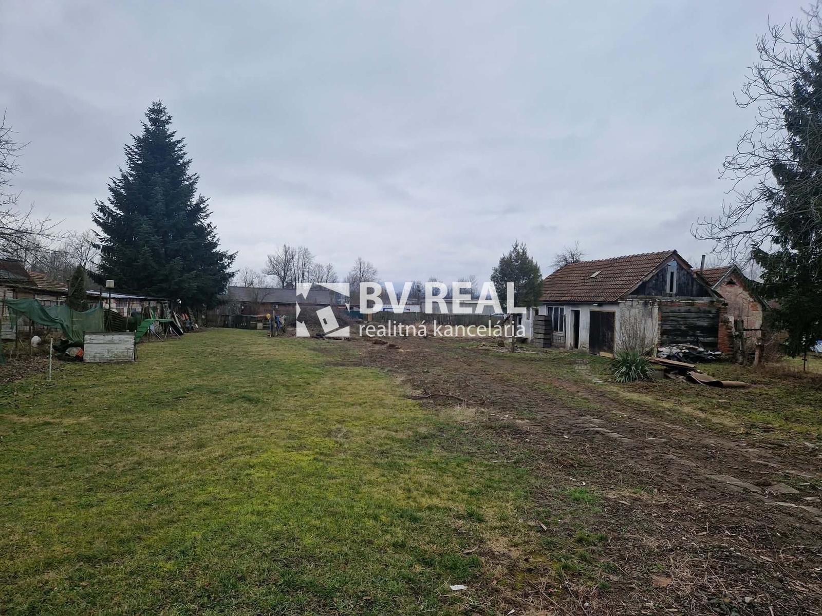 BV REAL Na predaj pozemok obec Koš okres Prievidza FM2405