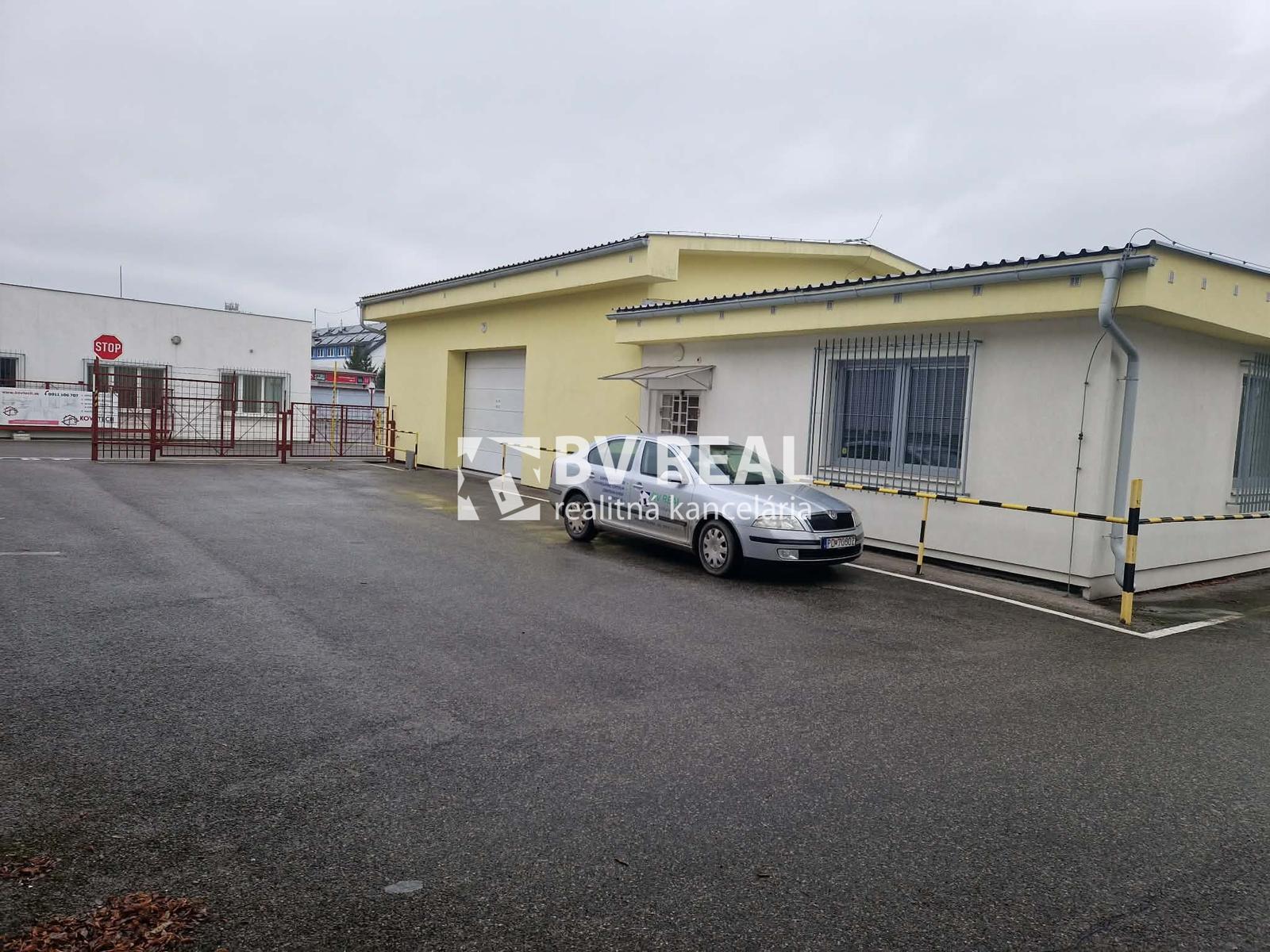 BV REAL Na prenájom prevádzková budova 195 m2 Prievidza FM2412