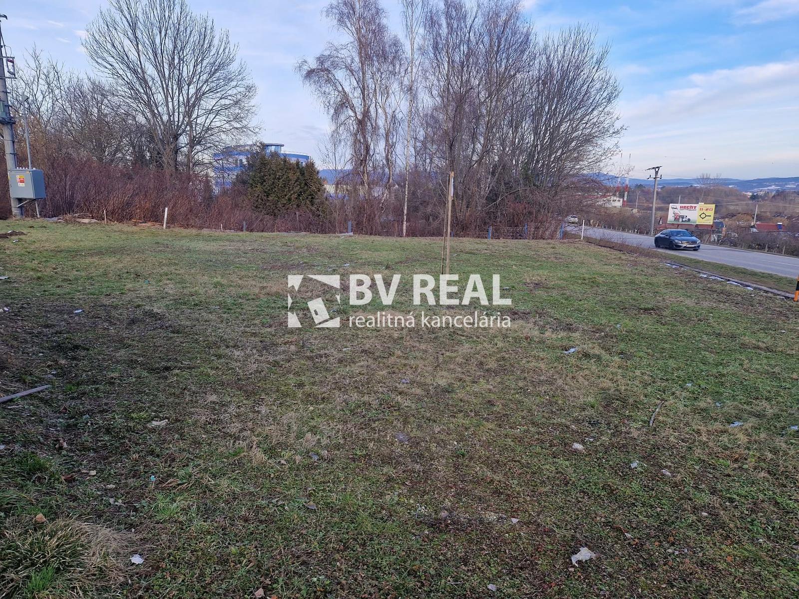 BV REAL Na predaj pozemok Bojnice FM2418 – fotka 2
