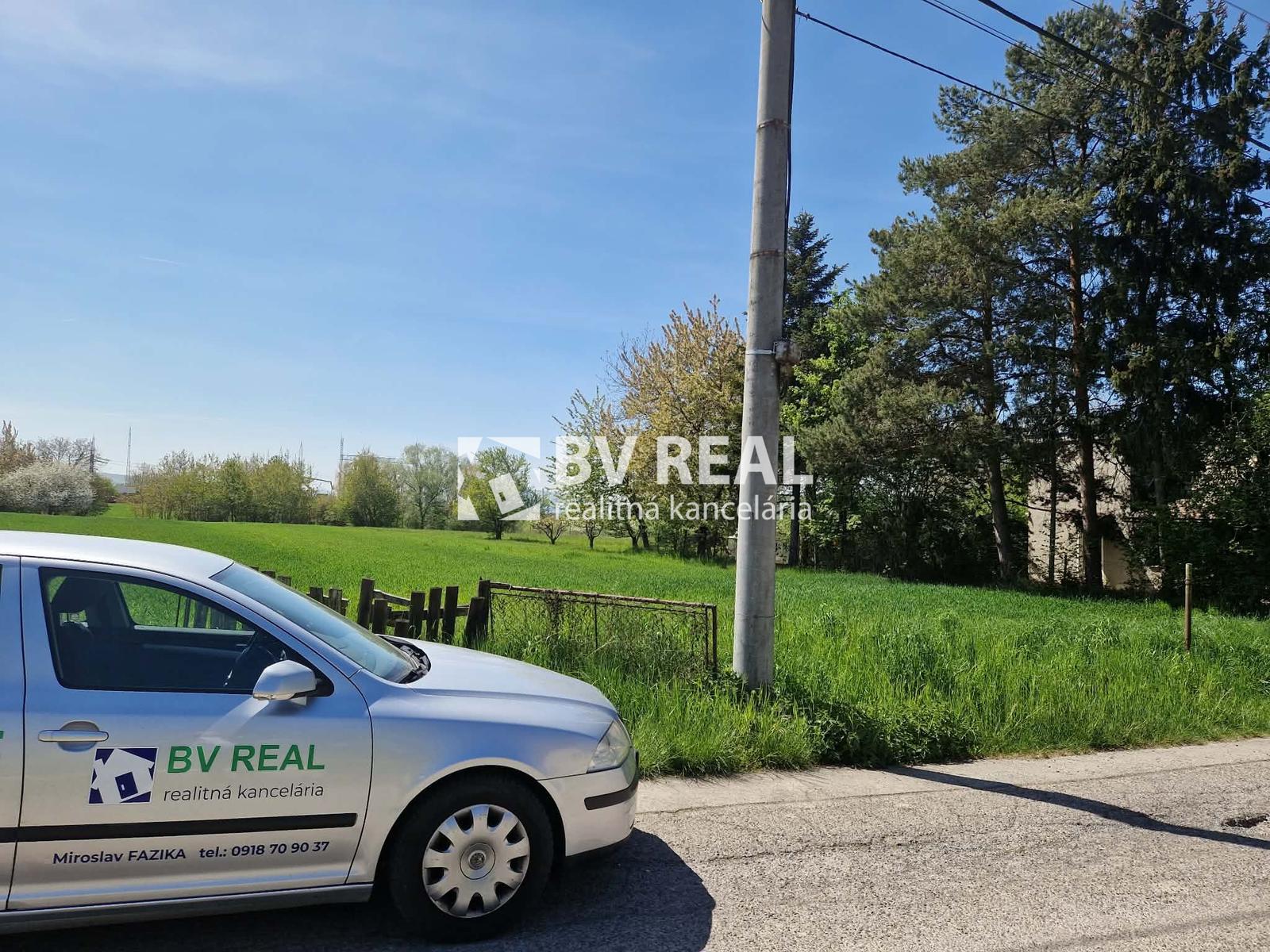 BV REAL Na predaj pozemok na rodinný dom Bystričany FM2439