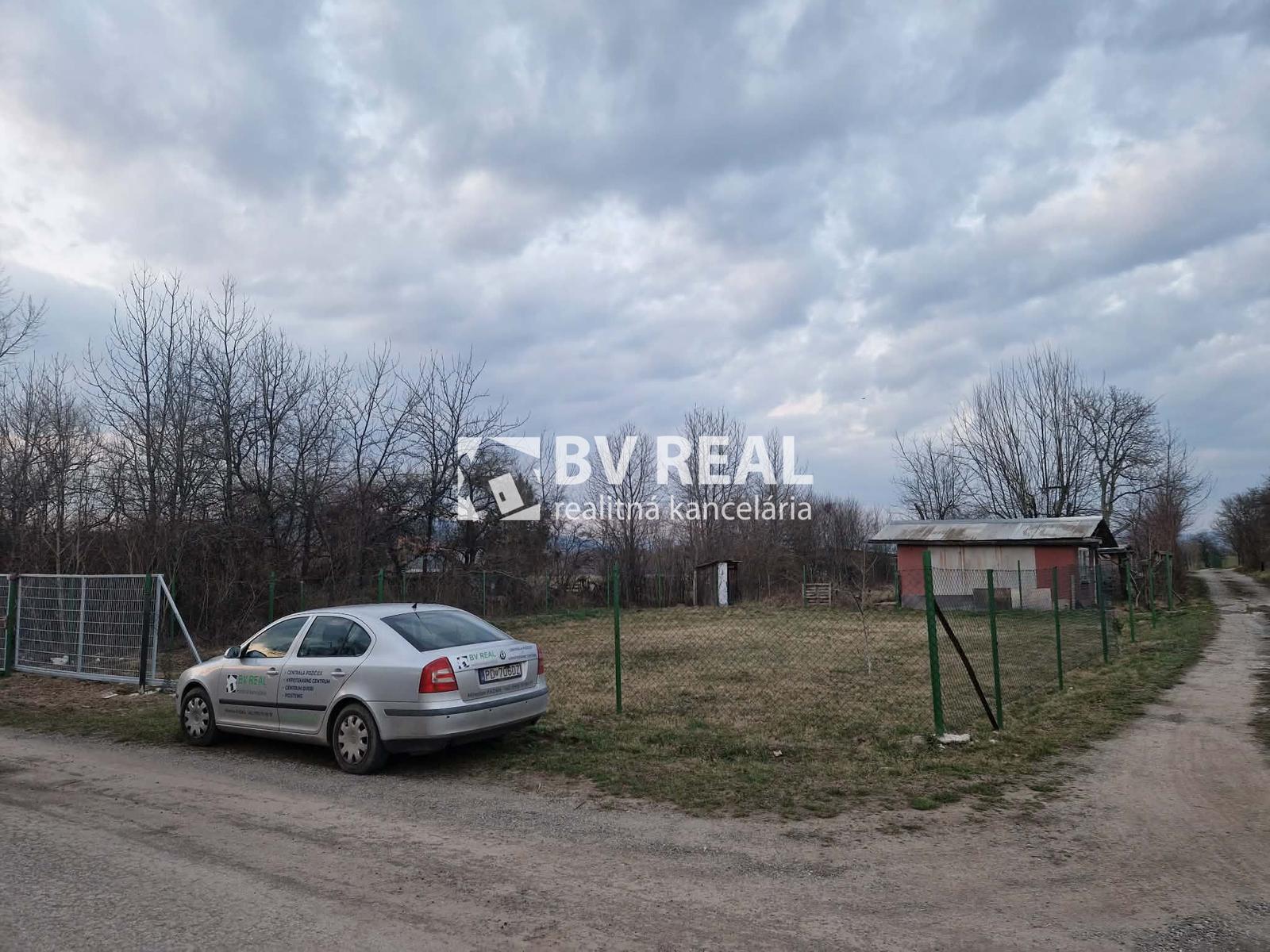 BV REAL Na prenájom pozemok obec Koš okres Prievidza FM2091