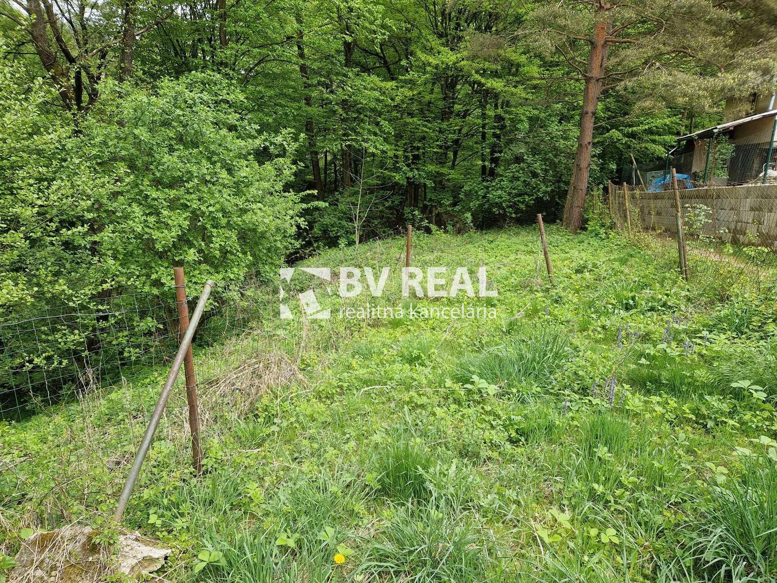BV REAL Na predaj záhrada 348 m2 Handlová FM1954 – fotka 2
