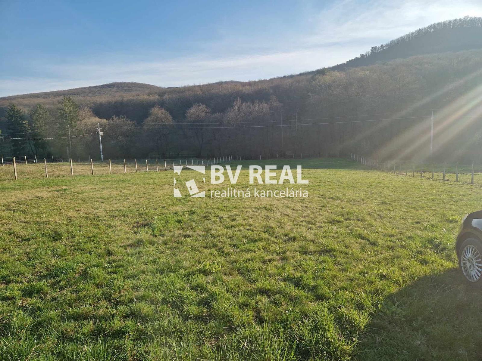 BV REAL Na predaj pozemok obec Horná Ves FM1911