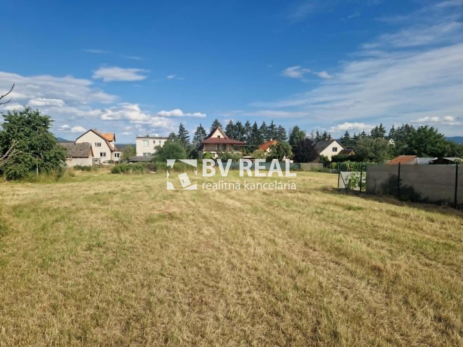 BV REAL Na predaj stavebné pozemky Lazany FM2456 – fotka 2