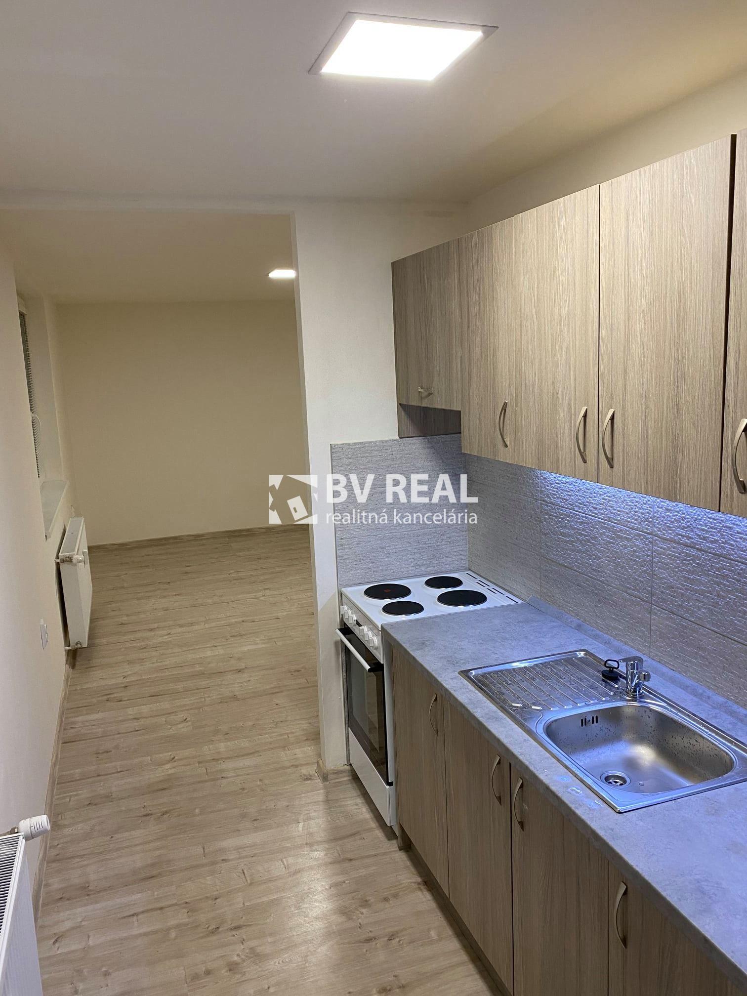 BV REAL Na predaj 2 izbový byt Handlová FM2474