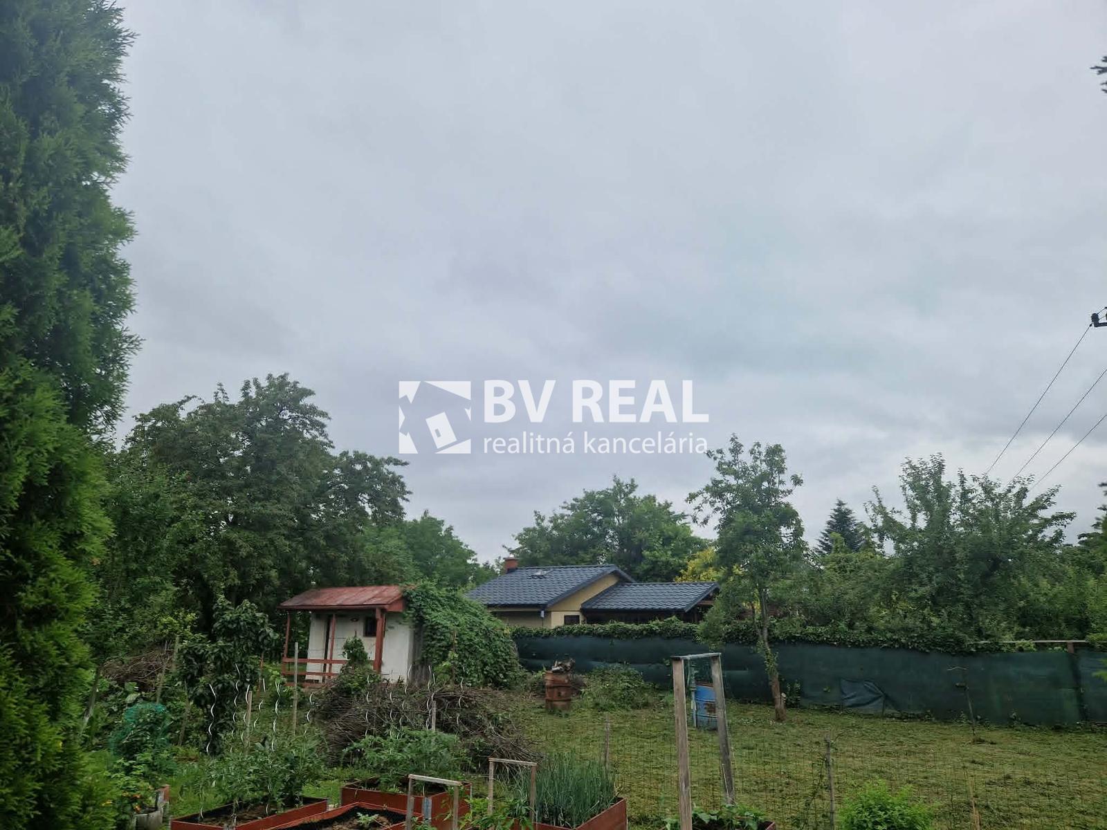 BV REAL na predaj chatka so záhradou Partizánske FM2484 – fotka 2