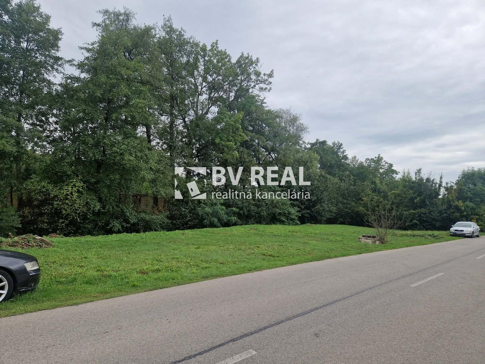 BV REAL Na predaj stavebný pozemok Horné Držkovce FM2524 – fotka 2