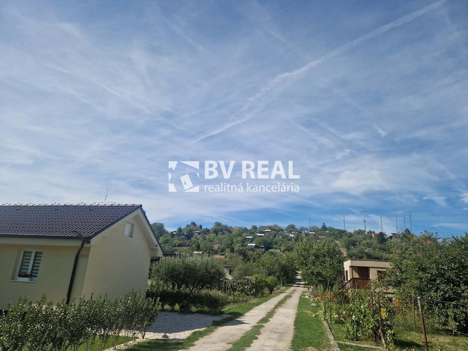 BV REAL na predaj chata so záhradou Partizánske FM2525