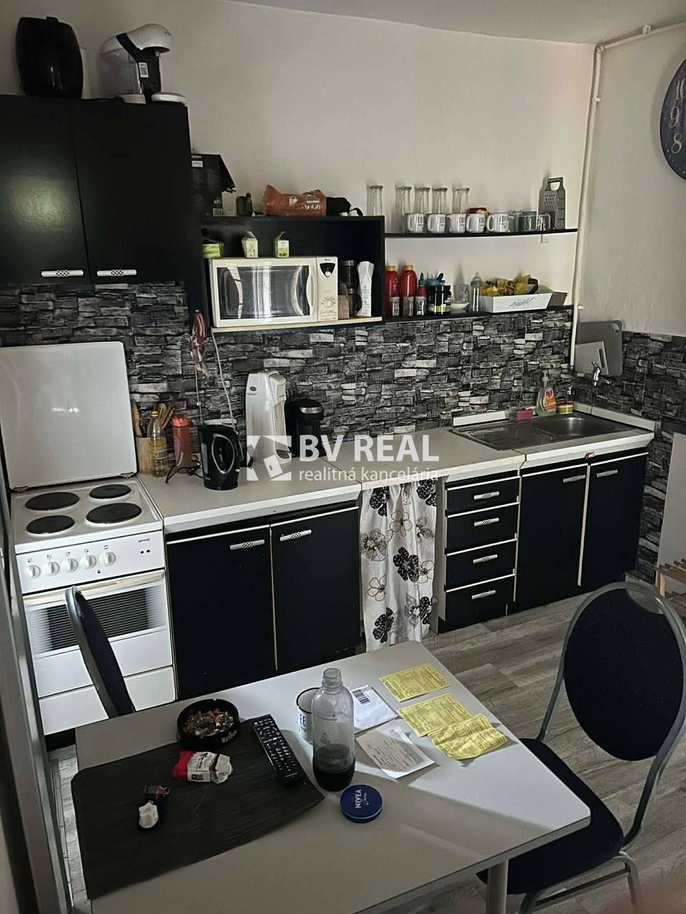 BV REAL na predaj rodinný dom Handlová FM2186