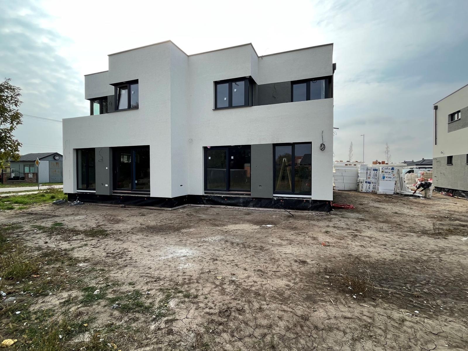 Vo výstavbe 5izb RD v Križovanoch nad Dudváhom