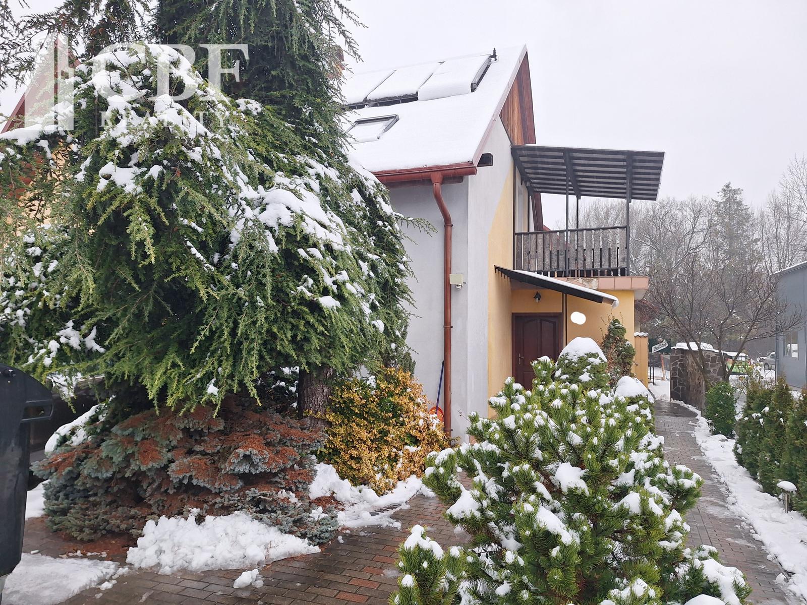 PREDAJ ! ZABEHNUTÝ BOWLING BAR A UBYTOVANIE – fotka 2