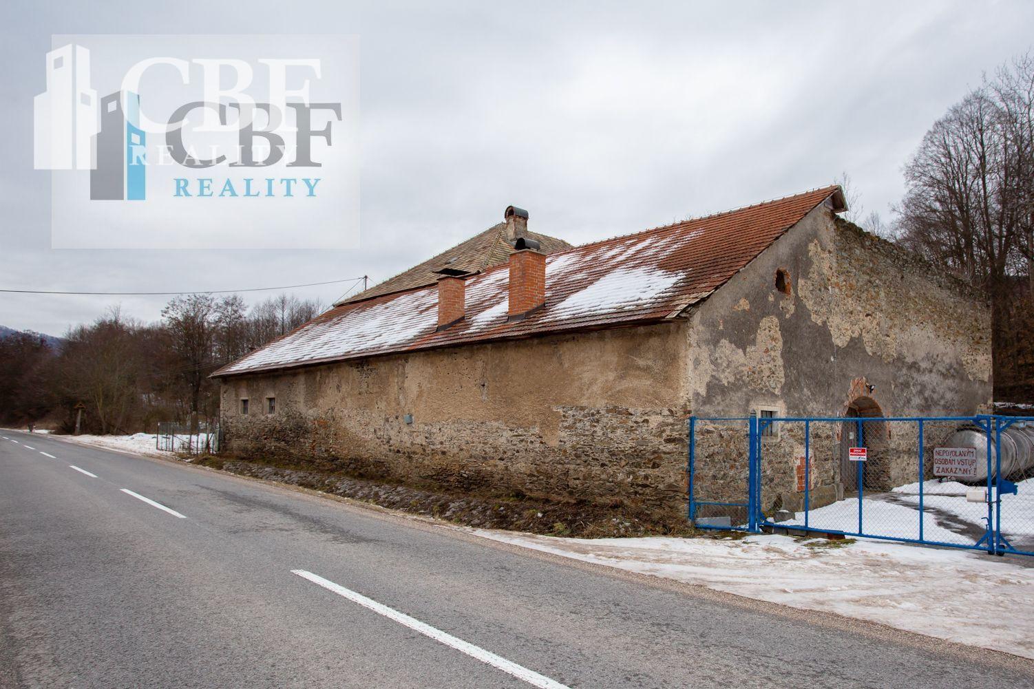 Ponúkame na predaj historickú budovu Zájazdového hostinca – fotka 2