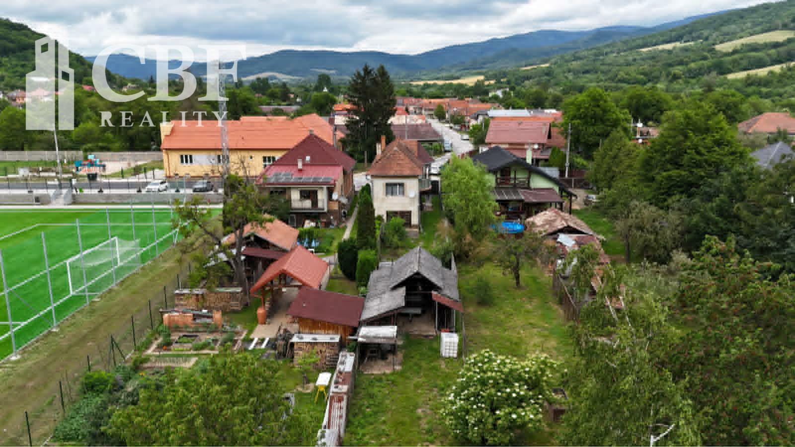 Znížená cena !!! NA PREDAJ RODINNÝ DOM, NADABULA – fotka 2