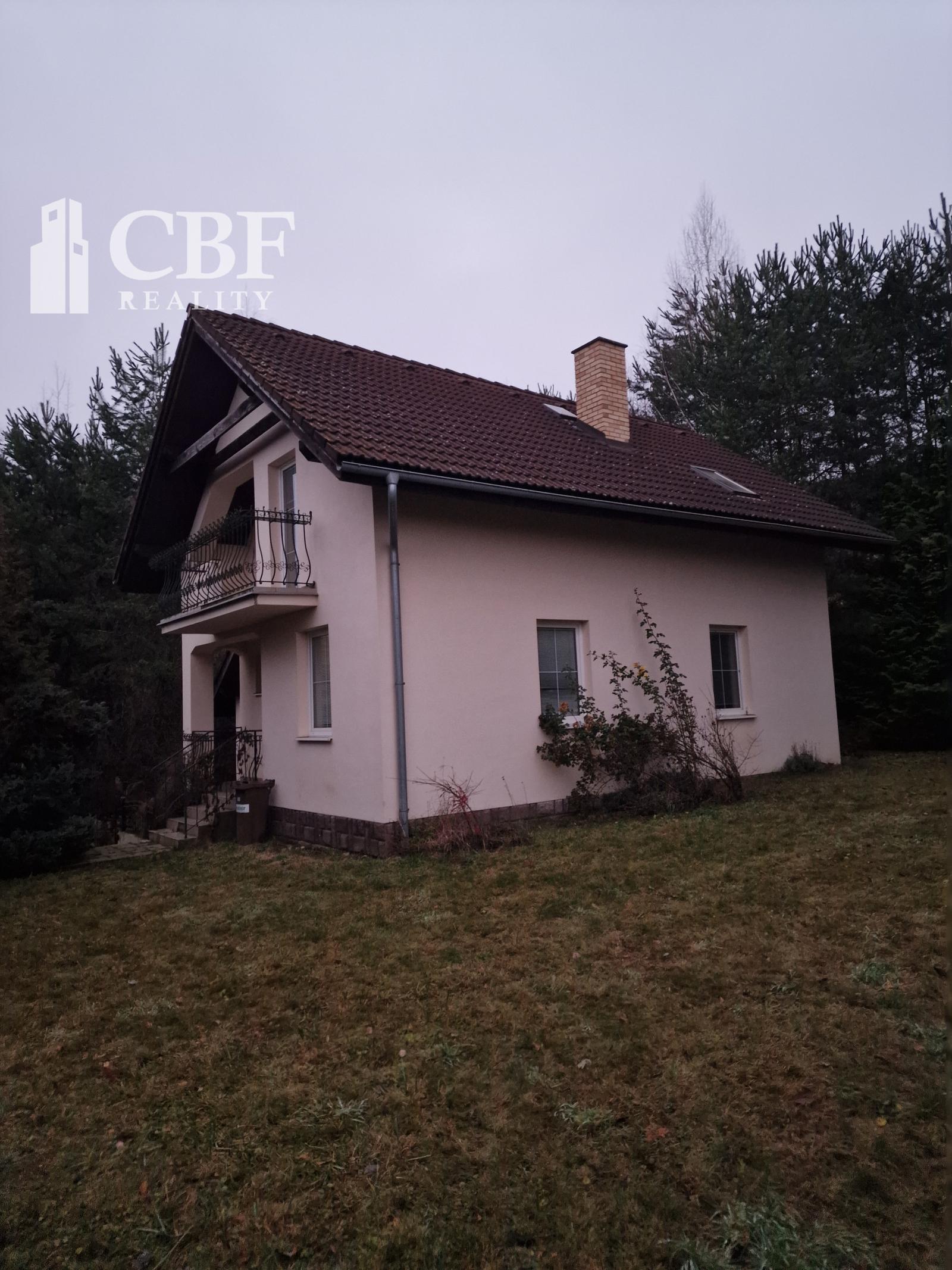 CBF Reality Vám ponúka na predaj rodinný dom v Rožňave, na tichom mieste obklopený prírodou a bez susedov .