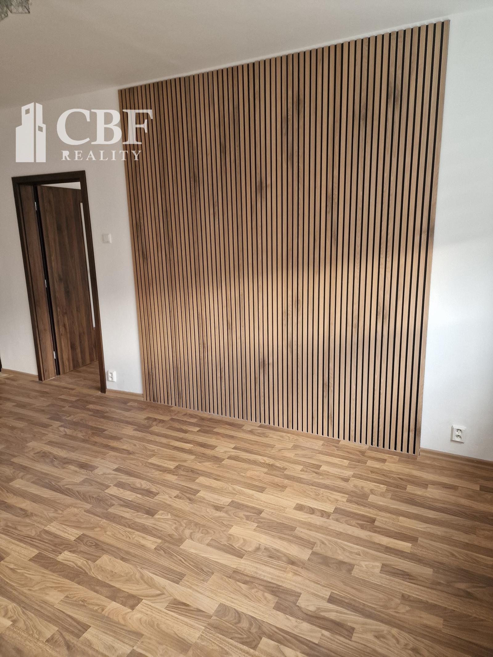Predaj 3 izbového bytu s balkónom v Revúcej. Znížená cena. – fotka 2