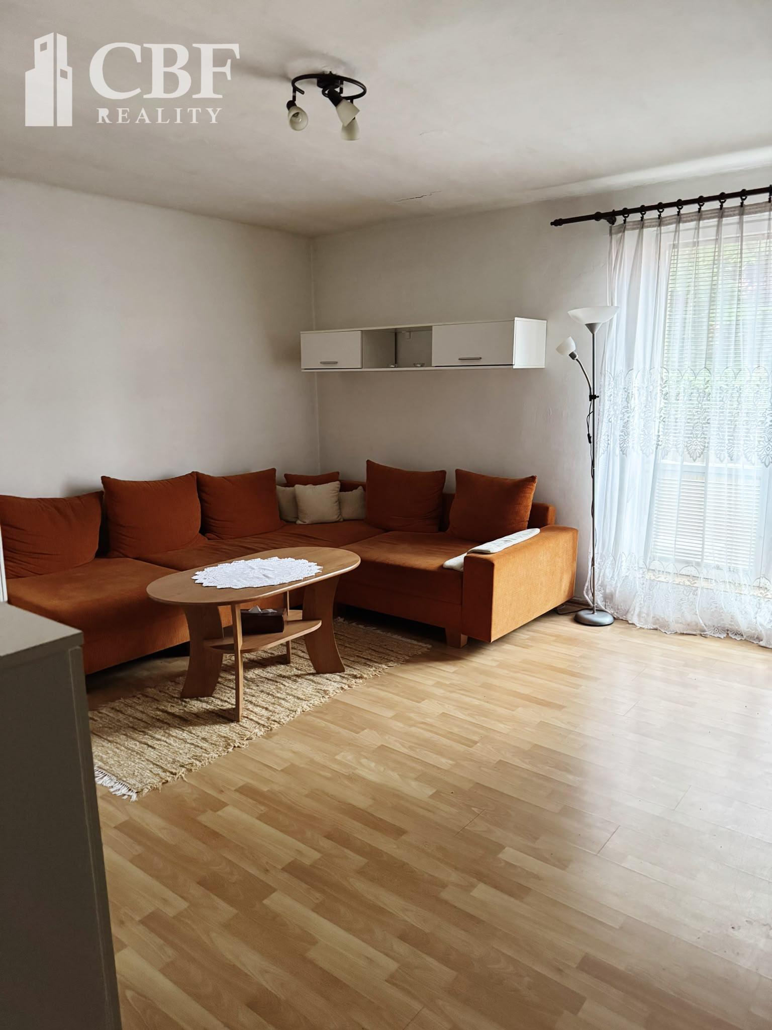 Dobšiná -3 izbový byt v centre mesta s balkónom na predaj – fotka 2