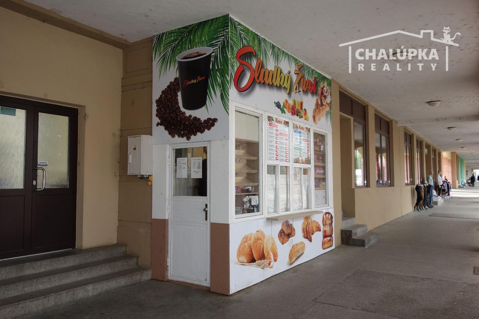 Stánok po rokonštrukcii 6 m2 priamo v centre Novej Dubnice – fotka 2
